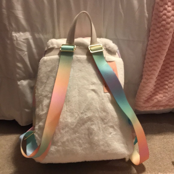 SOLD ❌FINAL PRICE Betsey Johnson Fur Backpack 🌈 - Picture 3 of 7